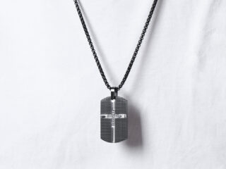 Ανδρικό Μενταγιόν Σταυρός Τιτανίου Μαύρο