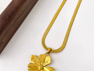 Γυναικείο Κολιέ Λουλούδι από Ανοξείδωτο Ατσάλι Επιχρυσωμένο