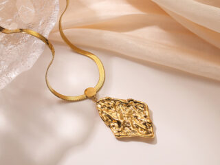 Γυναικείο Κολιέ Μενταγιόν από Ανοξείδωτο Ατσάλι Ρόμβος