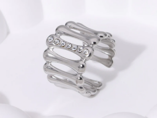 Γυναικείο Δαχτυλίδι Stripe με στρας από Ανοξείδωτο Ατσάλι Προσαρμόσιμο Ασημί