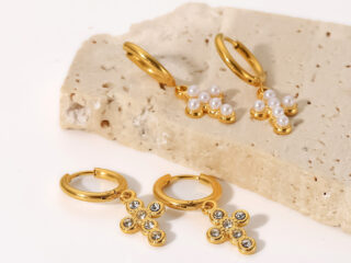 Γυναικεία Σκουλαρίκια Σταυρός με Πέρλες και Zircon από Ανοξείδωτο Ατσάλι Επιχρυσωμένα 18K