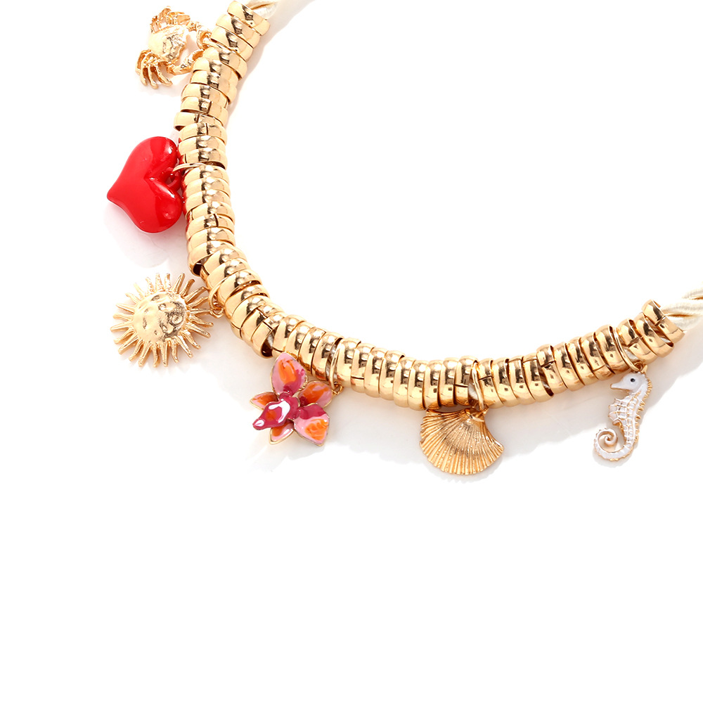 Γυναικείο Κολιέ Statement Chunky Charms σε Σχοινί Γυναικείο Κολιέ Statement Chunky Charms σε Σχοινί