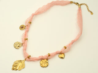 Γυναικείο Κολιέ Salmon Leaf από Ανοξείδωτο Ατσάλι σε Δαντελένια Κορδέλα