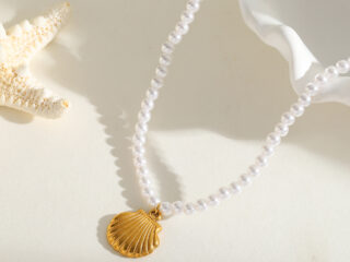 Γυναικείο Κολιέ Κοχύλι από Ανοξείδωτο Ατσάλι Επιχρυσωμένο 18K με Πέρλες