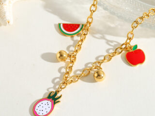 Γυναικείο Βραχιόλι Multi Charms Pitaya από Ανοξείδωτο Ατσάλι Επιχρυσωμένο 18K