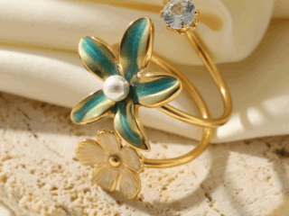 Γυναικείο Δαχτυλίδι Sunlit Blooms από Ανοξείδωτο Ατσάλι Επιχρυσωμένο 18Κ Προσαρμόσιμο