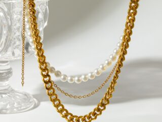 Γυναικείο Τριπλό Κολιέ Multi-Layer από Ανοξείδωτο Ατσάλι Επιχρυσωμένο 18Κ με Πέρλες