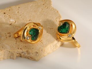 Γυναικεία Σκουλαρίκια Κρίκοι Crystal Heart Hoops από Ανοξείδωτο Ατσάλι Επιχρυσωμένα 18Κ με Πράσινο Zircon