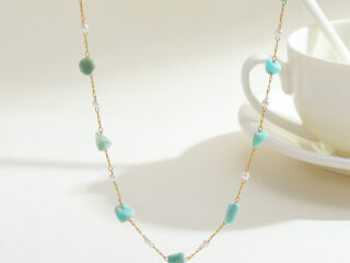 Γυναικείο Κολιέ Ethereal Gemstone & Mini Pearls από Ανοξείδωτο Ατσάλι με Φυσικές Γαλάζιες Πέτρες