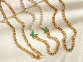 Γυναικείο Κολιέ Mariposa Pearl & Chain Necklace από Ανοξείδωτο Ατσάλι Επιχρυσωμένο 18Κ