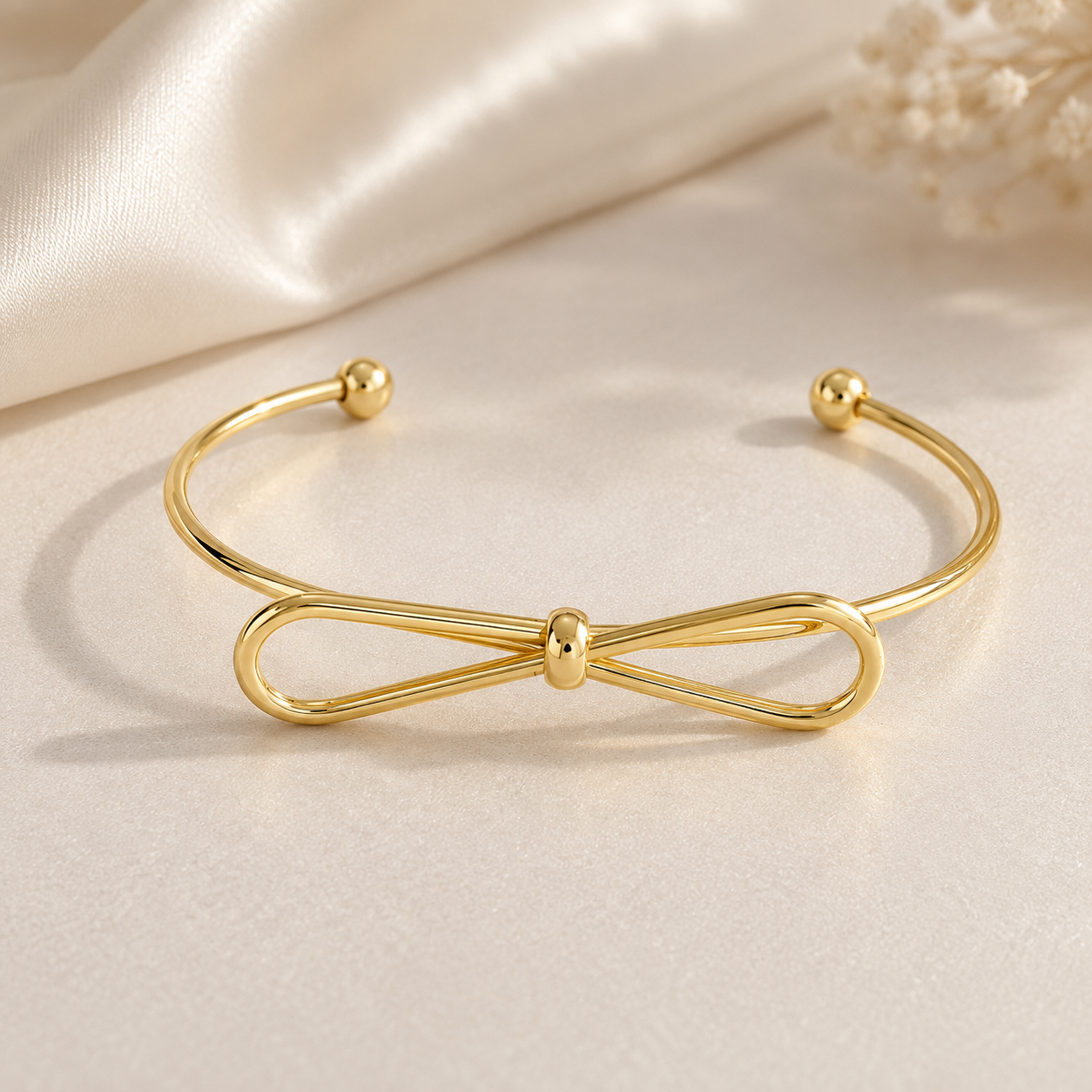 Γυναικείο Βραχιόλι Bow Open Cuff από Ανοξείδωτο Ατσάλι Επιχρυσωμένο 18Κ με Φιόγκο Ανοιχτού Τύπου Γυναικείο Βραχιόλι Bow Open Cuff από Ανοξείδωτο Ατσάλι Επιχρυσωμένο 18Κ με Φιόγκο Ανοιχτού Τύπου