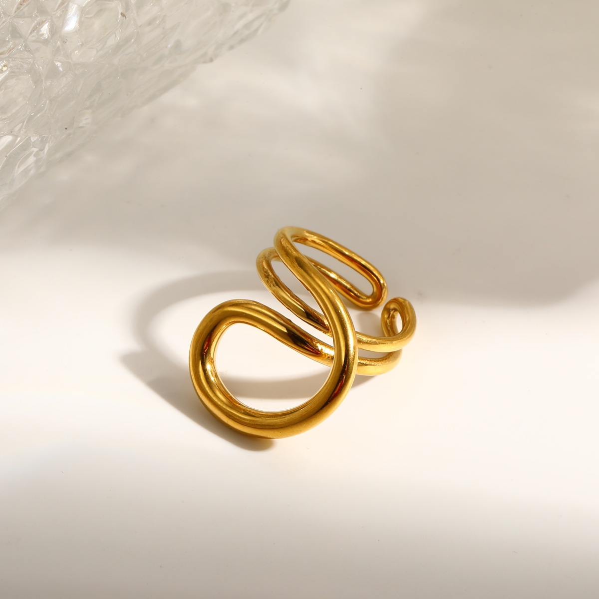 Γυναικείο Δαχτυλίδι Loop Ring από Ανοξείδωτο Ατσάλι Επιχρυσωμένο 18Κ Γυναικείο Δαχτυλίδι Loop Ring από Ανοξείδωτο Ατσάλι Επιχρυσωμένο 18Κ