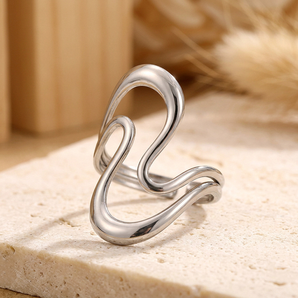 Γυναικείο Δαχτυλίδι Fluid Curves Open Ring από Ανοξείδωτο Ατσάλι Επιχρυσωμένο 18Κ σε Ασημί Γυναικείο Δαχτυλίδι Fluid Curves Open Ring από Ανοξείδωτο Ατσάλι Επιχρυσωμένο 18Κ σε Ασημί